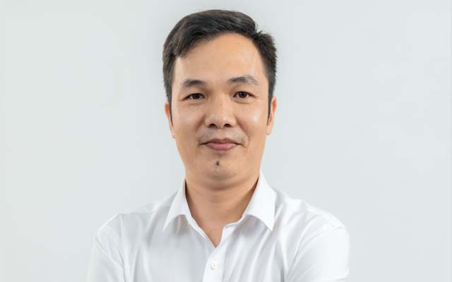 Mr. BÙI VĂN QUYỀN